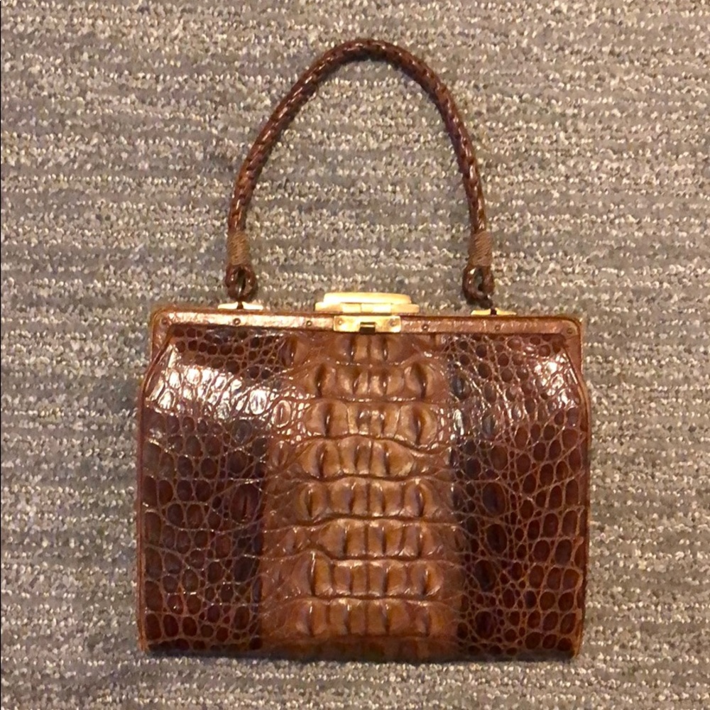 1940s genuine alligator bag